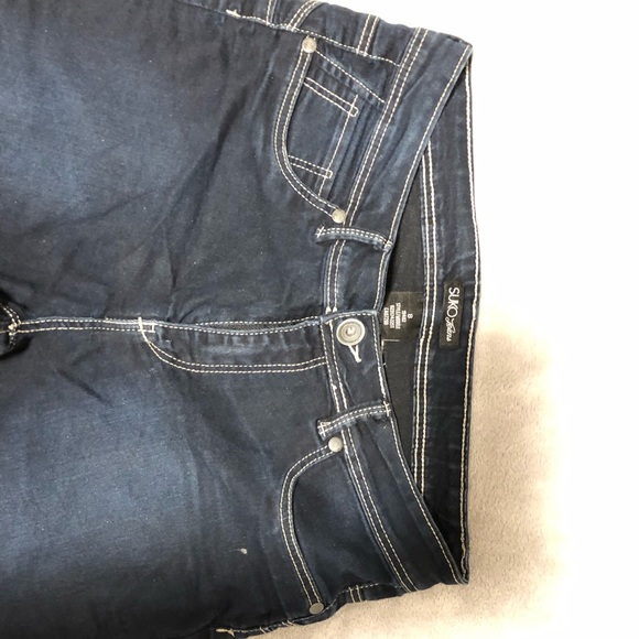 Dark Wash Skinny Jeans - Picture 2 of 4